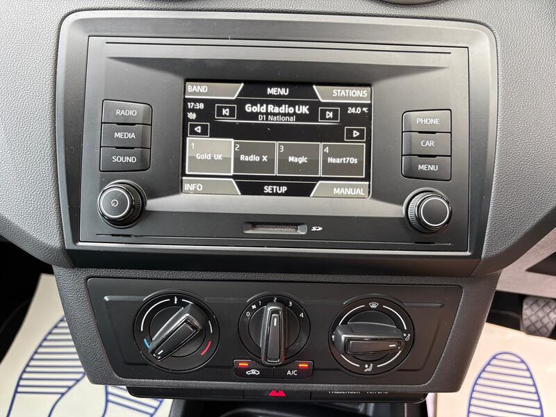 SEAT IBIZA