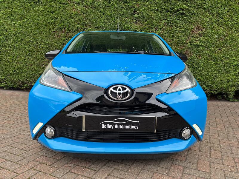 TOYOTA AYGO