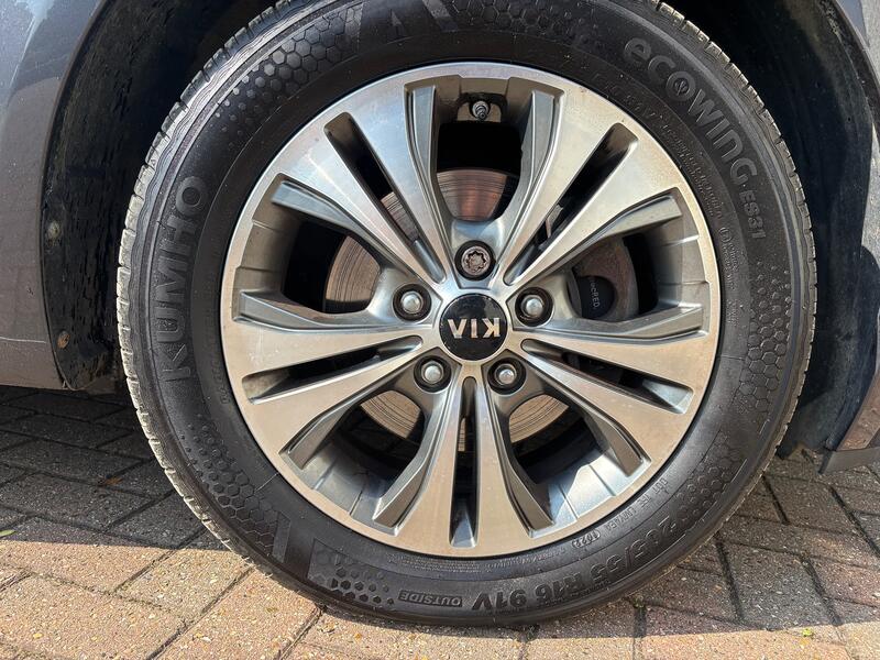 KIA VENGA