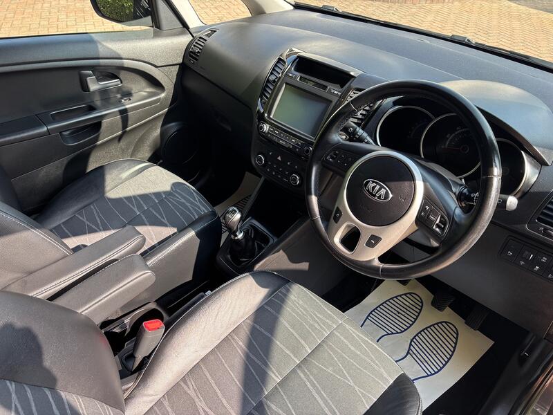 KIA VENGA