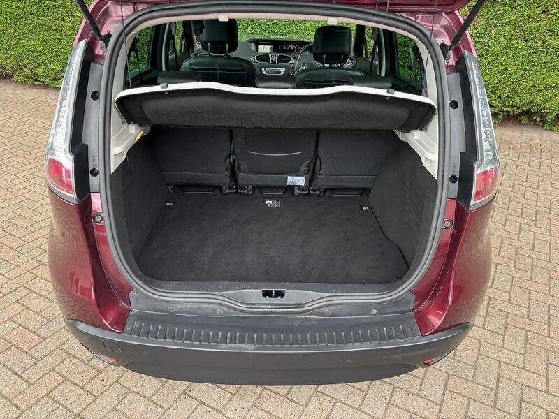 RENAULT SCENIC