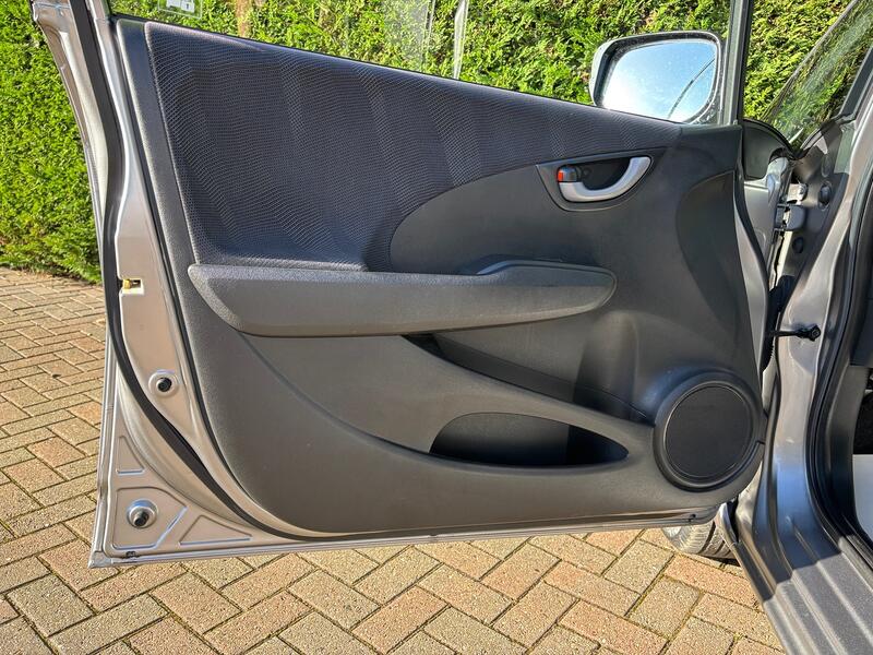 HONDA JAZZ