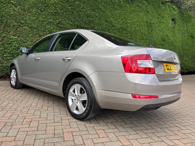 SKODA OCTAVIA