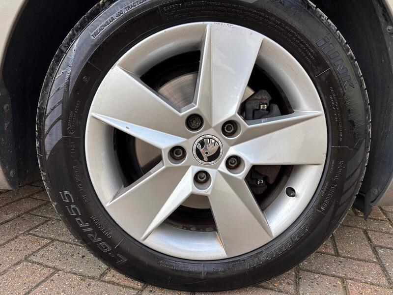 SKODA OCTAVIA